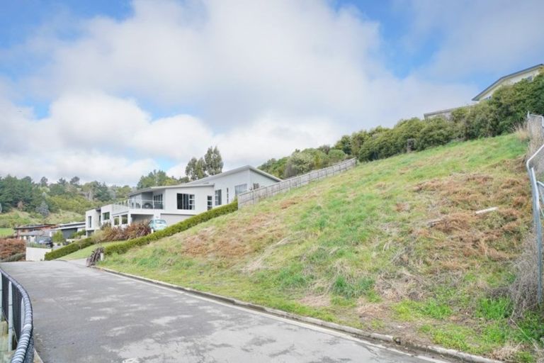 Photo of property in 12 Rushden Rise, Westmorland, Christchurch, 8025