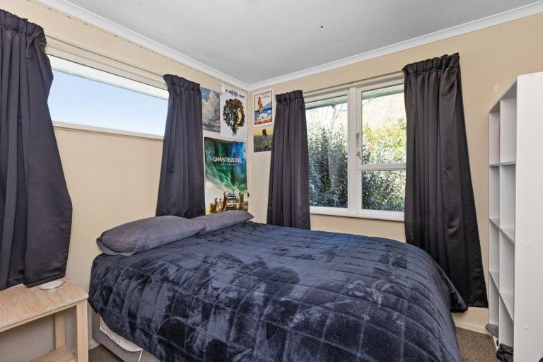 Photo of property in 1030 Grove Road, Mayfair, Hastings, 4122