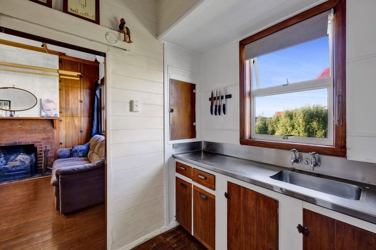 Photo of property in 13 Campbell Street, Hawera, 4610