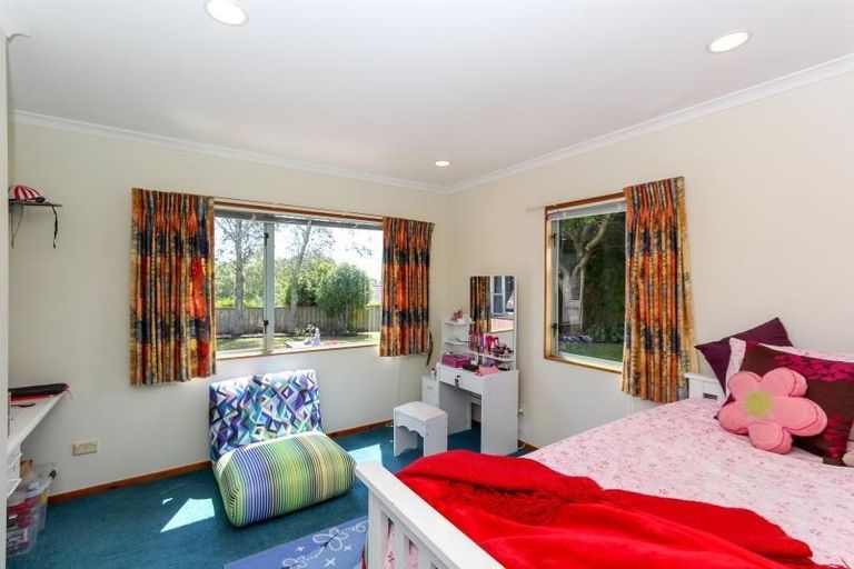 Photo of property in 83 Branch Road, Highlands Park, New Plymouth, 4312