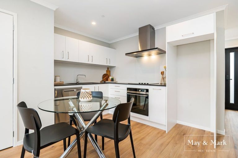 Photo of property in 4 Kumerahou Street, Kumeu, 0810