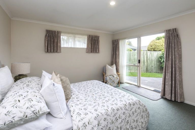 Photo of property in 9 Rustic Lane, Spreydon, Christchurch, 8024