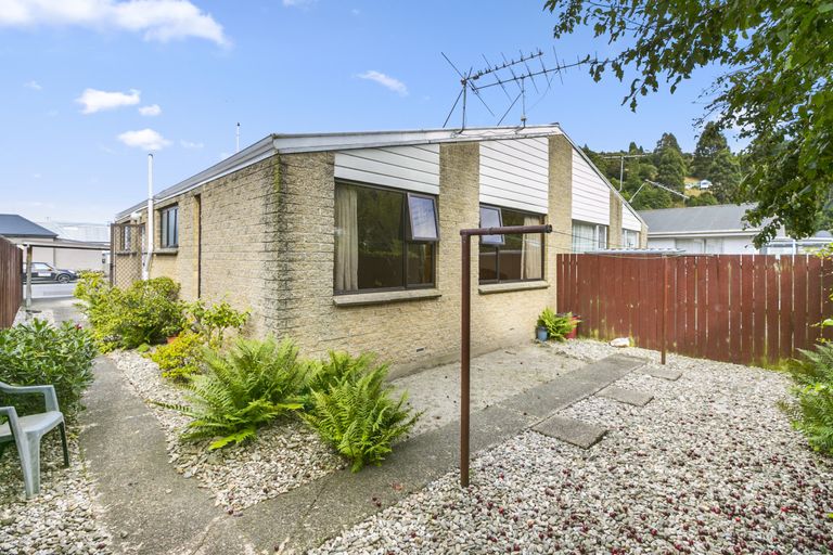 Photo of property in 4a Northumberland Street, North East Valley, Dunedin, 9010