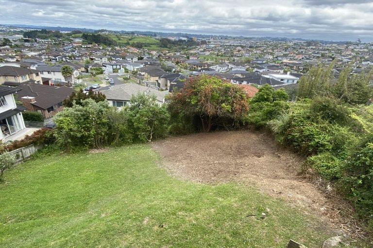 Photo of property in 604 East Coast Road, Pinehill, Auckland, 0630