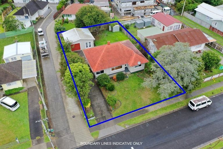 Photo of property in 12 Haddon Street, Mangere East, Auckland, 2024