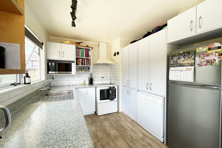 Photo of property in 28 Bryce Street, Kihikihi, Te Awamutu, 3800