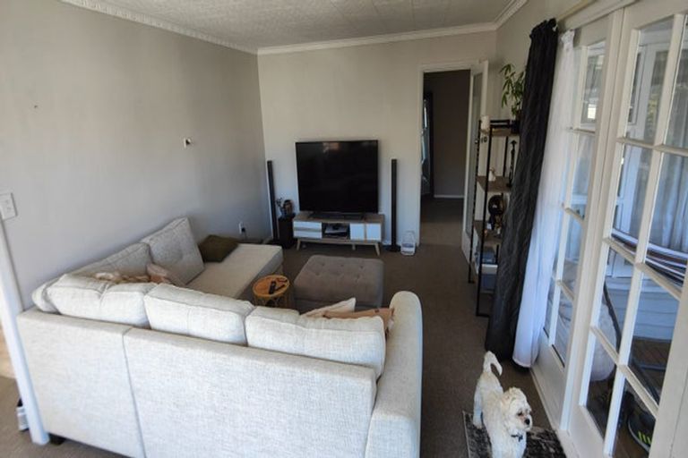 Photo of property in 13 Bickerton Street, Wainoni, Christchurch, 8061