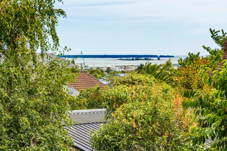 Photo of property in 2/12 Farnham Drive, Richmond, 7020