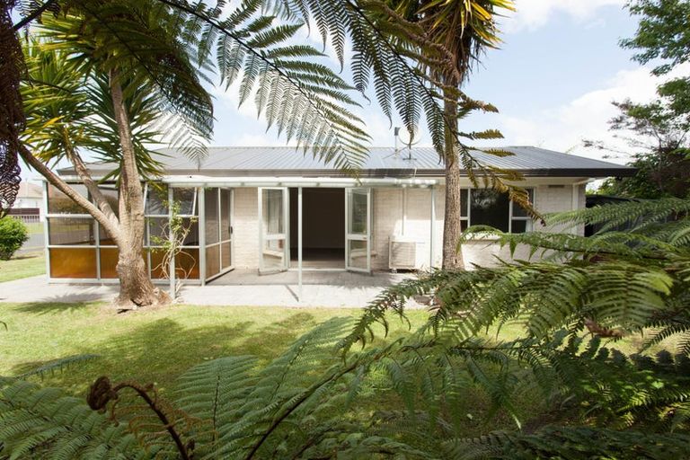 Photo of property in 1 John Street, Enderley, Hamilton, 3214