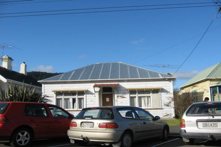 Photo of property in 115 Harbour Terrace, North Dunedin, Dunedin, 9016