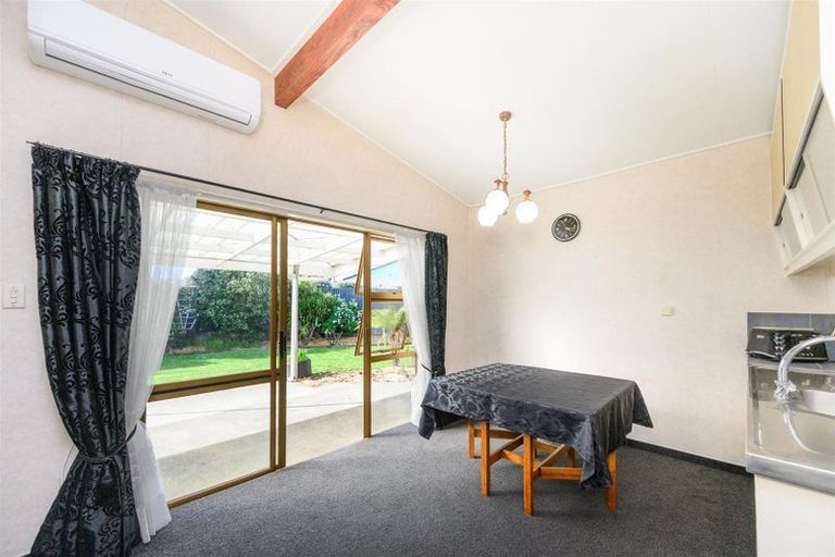 Photo of property in 6 Flower Street, Bulls, 4818