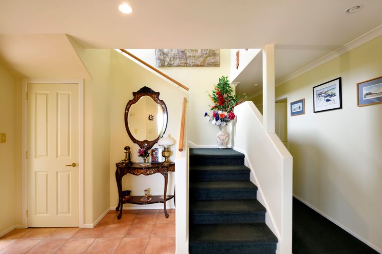 Photo of property in 10 Matuku Place, Atawhai, Nelson, 7010