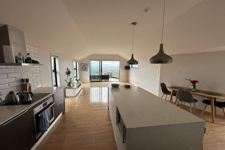 Photo of property in 1/14 Lookaway Place, Huntsbury, Christchurch, 8022