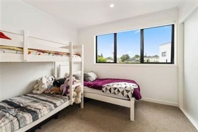 Photo of property in 6/2 Brandon Road, Glen Eden, Auckland, 0602