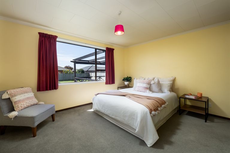 Photo of property in 49 Dunarnan Street, Avonside, Christchurch, 8061