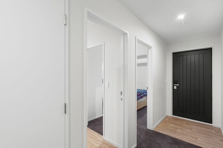 Photo of property in 21 Dalwood Crescent, Rolleston, 7614