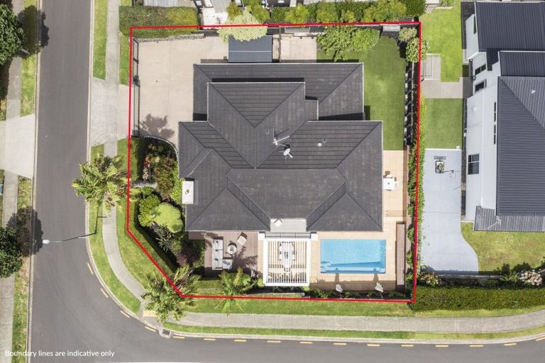 Photo of property in 14 Tranquility Rise, Mellons Bay, Auckland, 2014