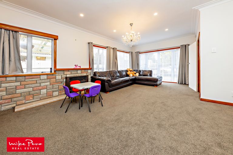 Photo of property in 1/11 Maunu Road, Papatoetoe, Auckland, 2025