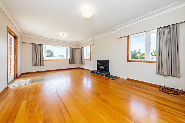 Photo of property in 43a Carruth Road, Papatoetoe, Auckland, 2025