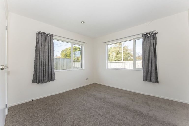 Photo of property in 2 Tiaki Way, Cambridge, 3434