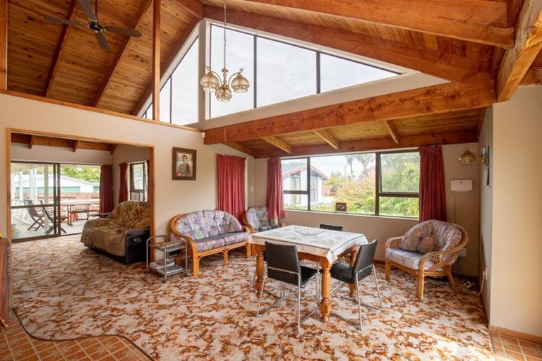 Photo of property in 17 Mahana Road, Ngatea, 3503