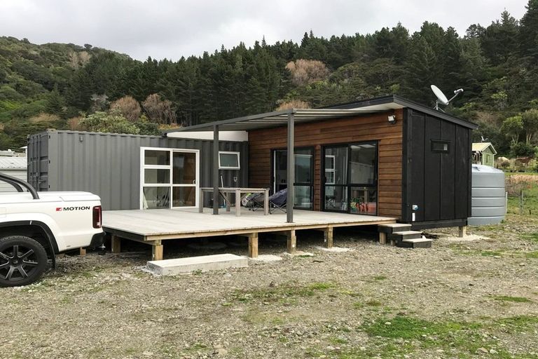 Photo of property in 130 Onepoto Road, Hicks Bay, Tikitiki, 4087