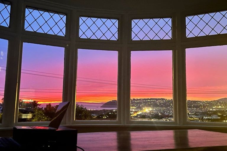 Photo of property in 1 Oakland Street, Andersons Bay, Dunedin, 9013