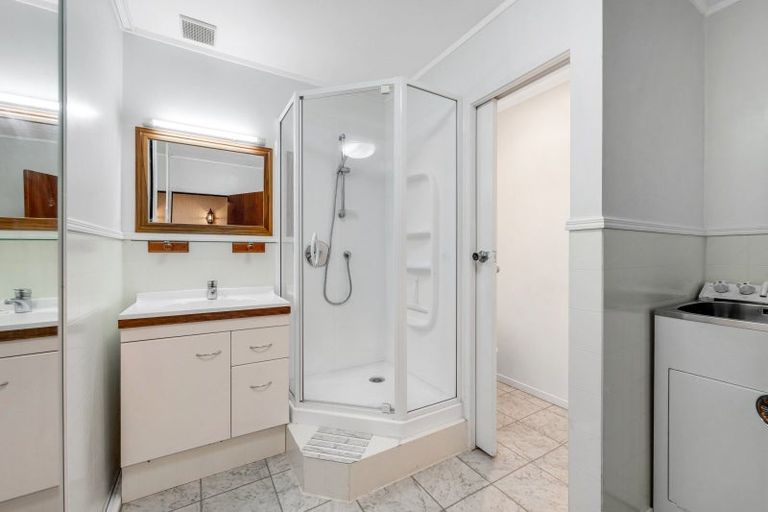 Photo of property in 16 Tercel Place, Sunnyhills, Auckland, 2010