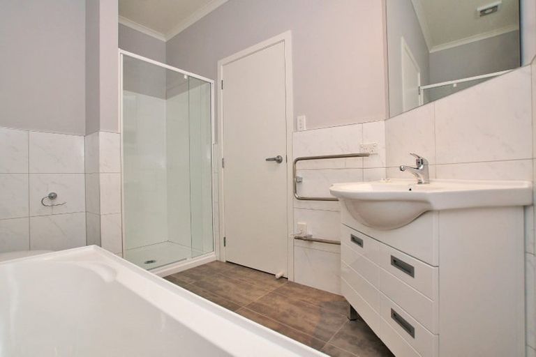 Photo of property in 5 Ashbourne Lane, Dinsdale, Hamilton, 3204