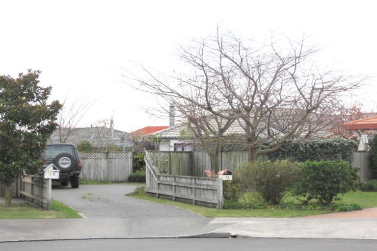 Photo of property in 14 Bishops Close, Greenmeadows, Napier, 4112