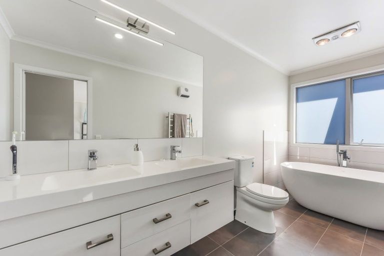 Photo of property in 85 Mapua Drive, Mapua, 7005