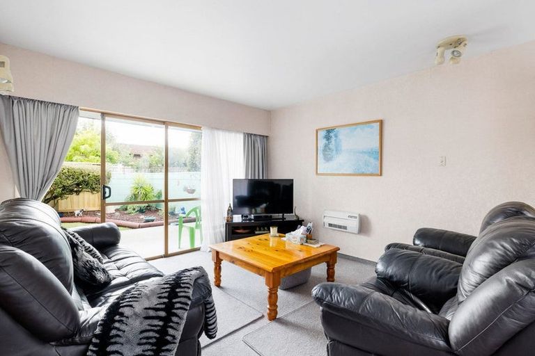 Photo of property in 9b Clare Street, Cambridge, 3434