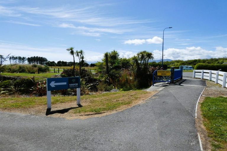 Photo of property in 2 Elley Drive, Carters Beach, Westport, 7825