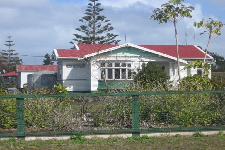 Photo of property in 62 Norton Street, Te Kopuru, 0391