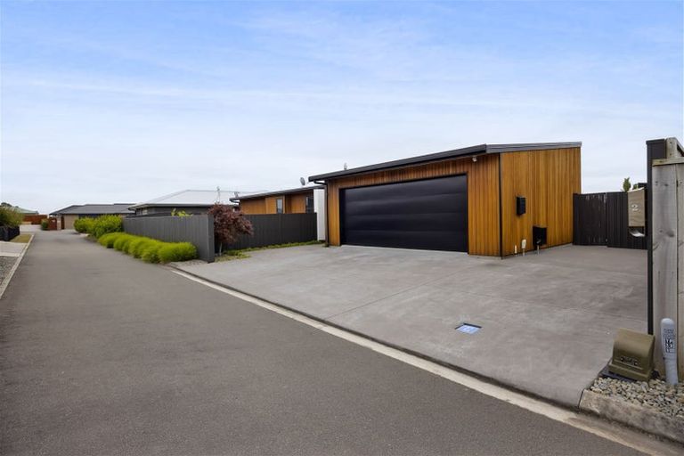 Photo of property in 2 Roy Johns Way, Bell Block, New Plymouth, 4312