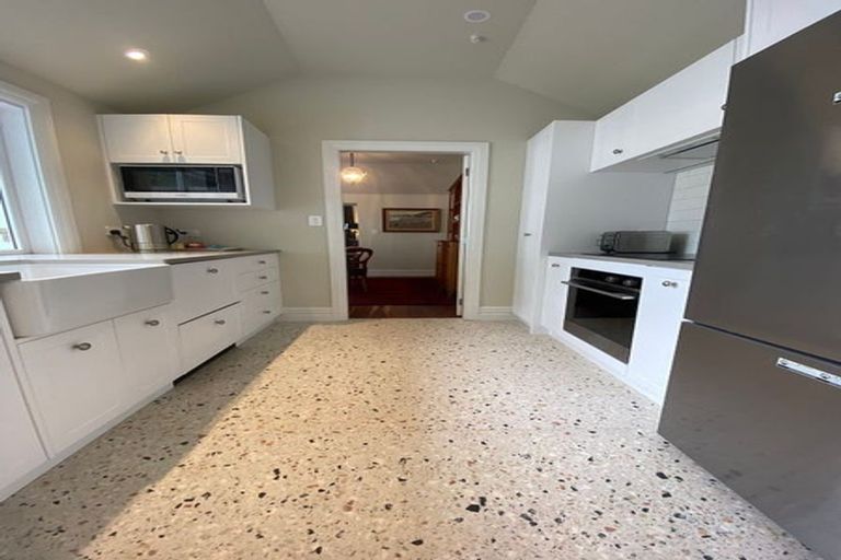 Photo of property in 240 Tinakori Road, Thorndon, Wellington, 6011