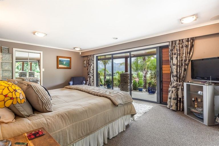 Photo of property in 67a Saint Andrews Drive, Hikuai, 3579