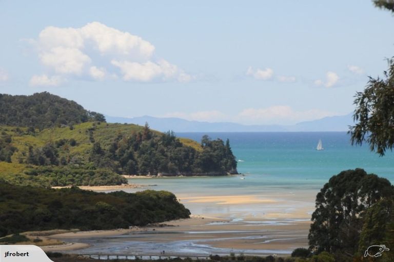 Photo of property in 105 Marahau Valley Road, Marahau, Motueka, 7197