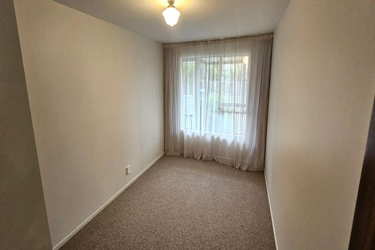 Photo of property in 2/64 Tancred Street, Linwood, Christchurch, 8011