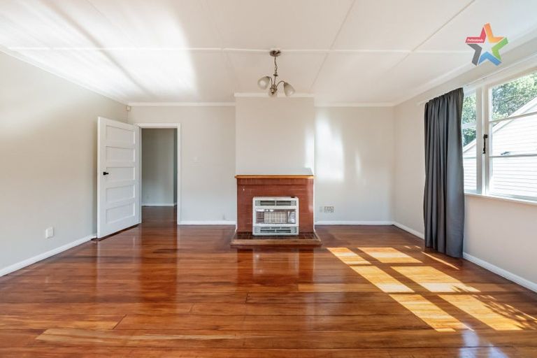 Photo of property in 66 Wilkie Crescent, Naenae, Lower Hutt, 5011