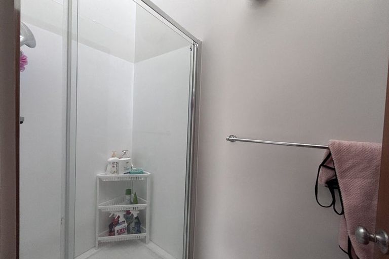 Photo of property in 23 Highfield Place, Avonhead, Christchurch, 8042