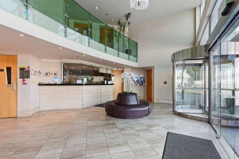 Photo of property in 1/6d Durham Street, Tauranga, 3110