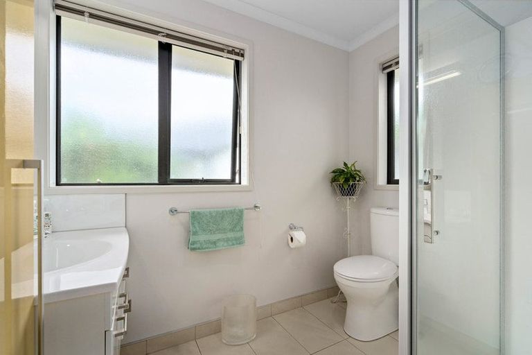 Photo of property in 12 Cotter Place, Cambridge, 3434