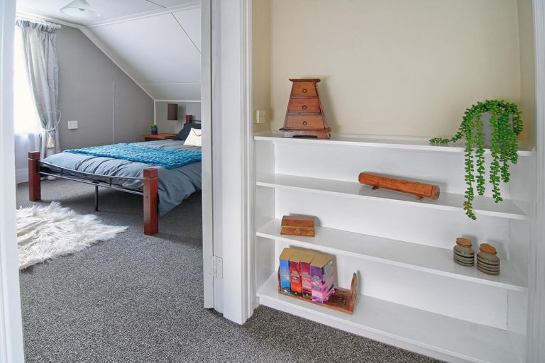 Photo of property in 11 Victoria Street, Masterton, 5810