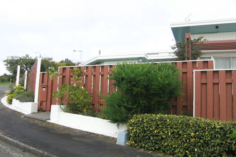 Photo of property in 15 Mountain View Road, Fitzherbert, Palmerston North, 4410