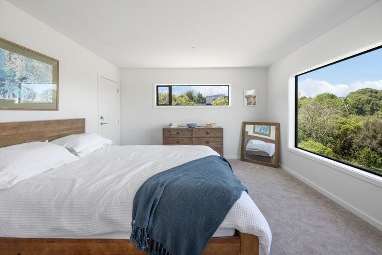 Photo of property in 42 Lacebark Drive, Kinloch, Taupo, 3377
