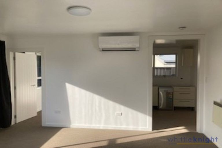 Photo of property in 2/35 Dickens Street, Addington, Christchurch, 8024