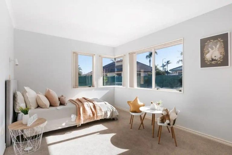 Photo of property in 4 Monterey Key, Papamoa Beach, Papamoa, 3118