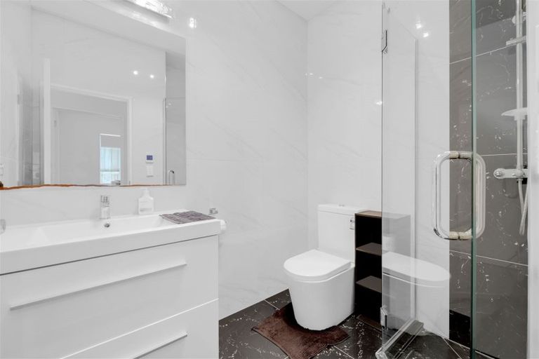 Photo of property in 20 Moville Drive, Flat Bush, Auckland, 2019