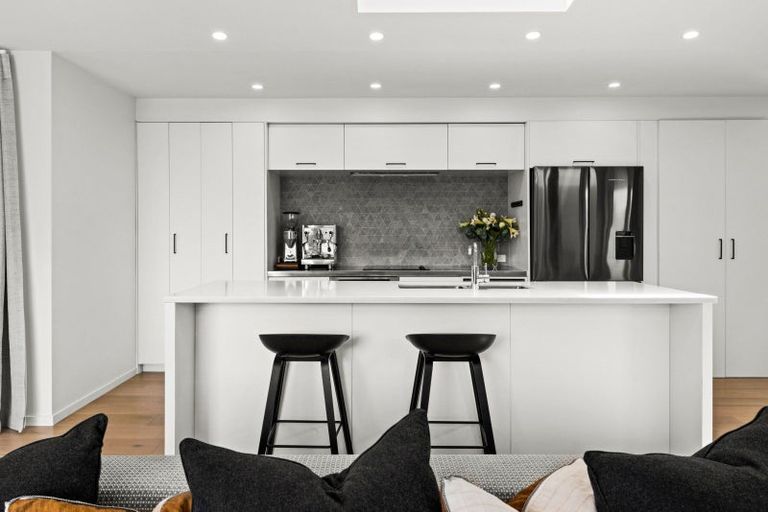 Photo of property in 37 Margaret Avenue, Havelock North, 4130